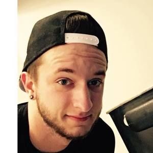 Meet your Posher, Jonathon